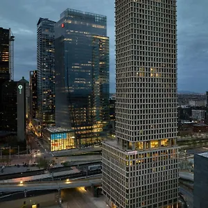 Hotel Moxy Downtown ****