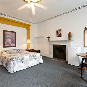 Hotel Le Cavalier Du Moulin