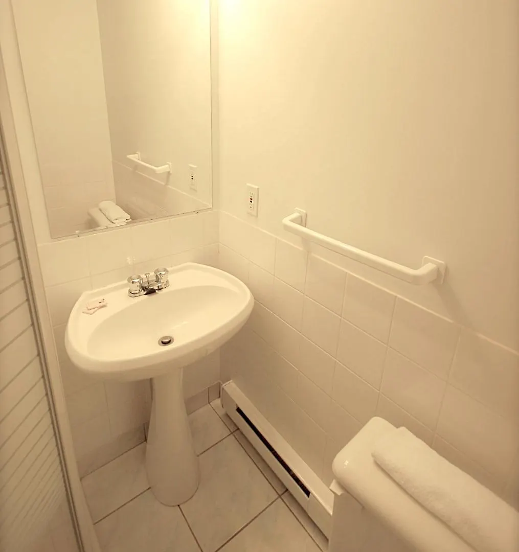 Hotel Auberge Michel Doyon Quebec City Canada